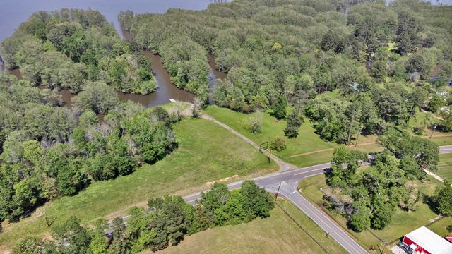 7780 S  Lakeshore Dr, Shreveport, LA 71119