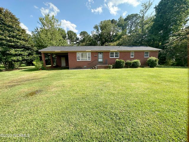 814 Country Club Road, Jacksonville, NC 28546