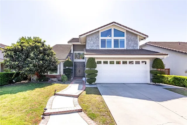 2106 Greenwood Ct, Fullerton, CA 92833