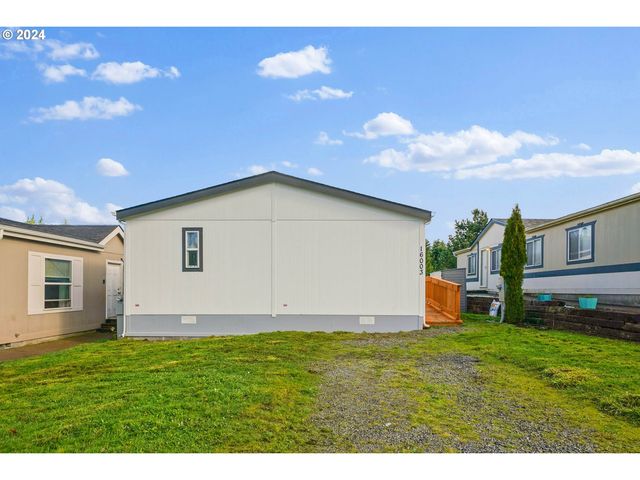 16003 S  Forest Haven Rd, Molalla, OR 97038