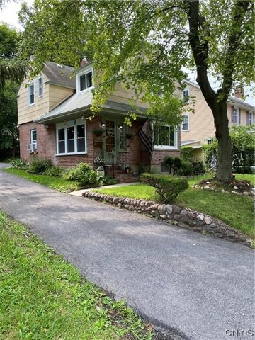 124 Boulder Rd, Syracuse, NY 13209