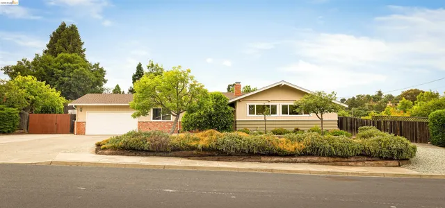 3115 Del Oceano Dr, Lafayette, CA 94549