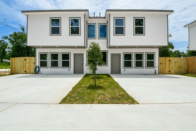 8306 E  Tidwell Rd, Houston, TX 77028