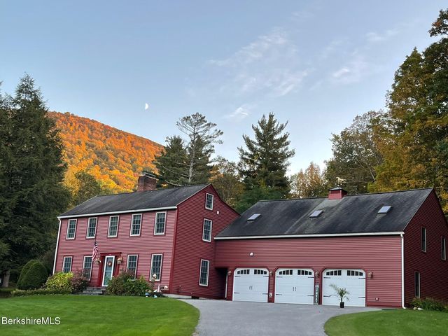 1172 Bluestone Rd, Bennington, VT 05201