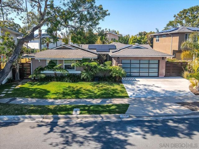 3248 Geddes Dr, San Diego, CA 92117