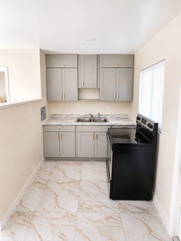 3932 SW 12th Pl #1, Fort Lauderdale, FL 33312
