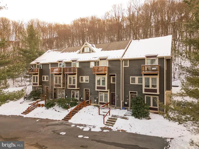 6 Winding Way #19C, Mc Henry, MD 21541