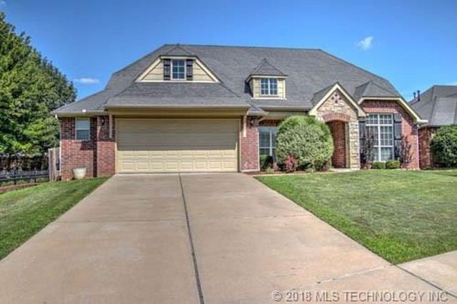 11705 S  Vine St, Jenks, OK 74037