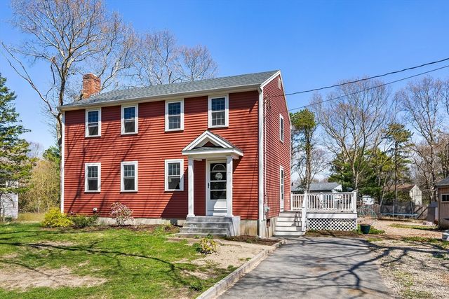 17 Filmore St, Plymouth, MA 02360
