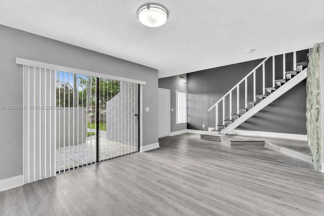 14212 NE 4th Ave, Miami, FL 33161