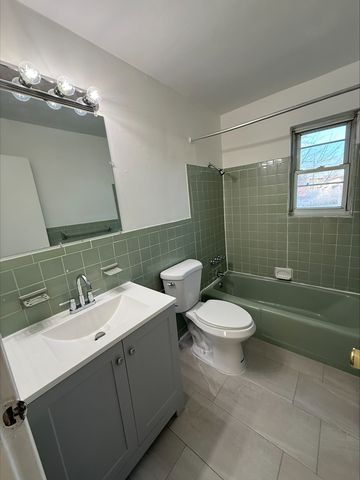 289 Main St #14L, Spotswood, NJ 08884