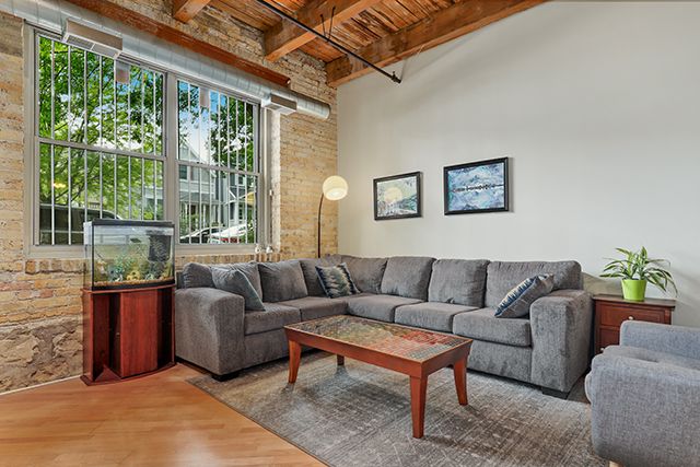1740 N  Maplewood Ave #104, Chicago, IL 60647