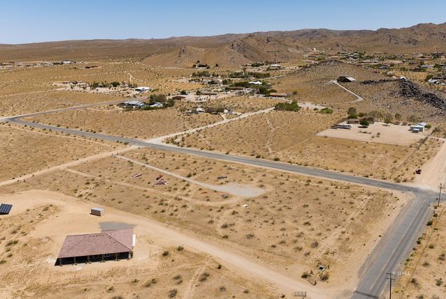 S  Gateway Blvd, Ridgecrest, CA 93555