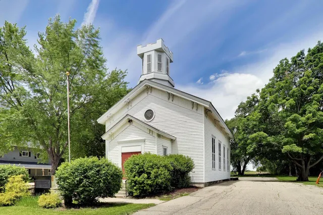 W2154 Highway 11, Elkhorn, WI 53121