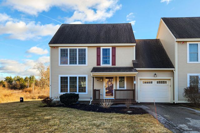 18 Abbey Road, Brentwood, NH 03833