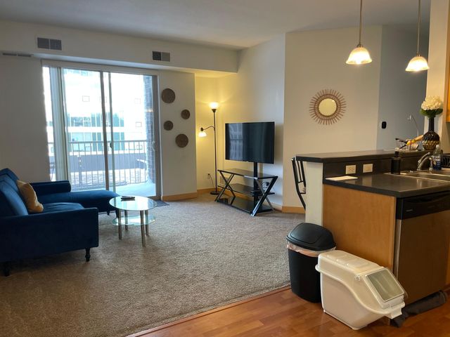 2900 University Ave SE #500, Minneapolis, MN 55414