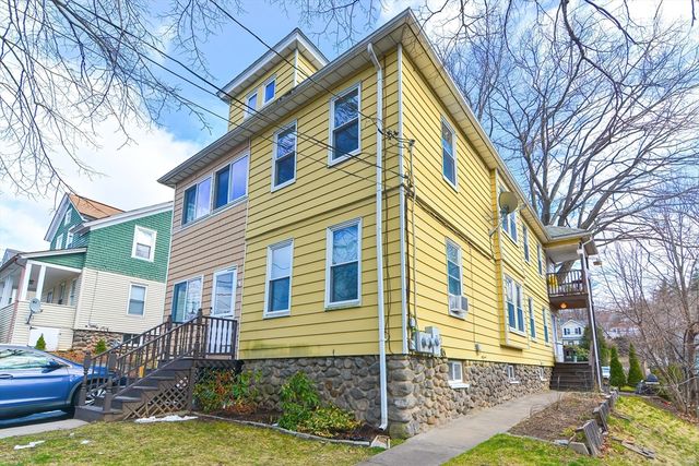 94 Whitmarsh Ave, Worcester, MA 01606