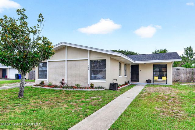 996 Botany Ln, Rockledge, FL 32955