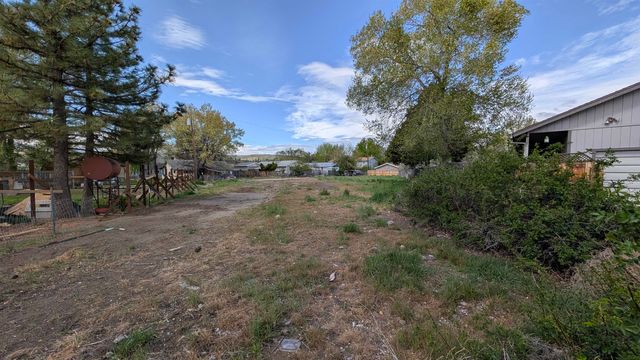 30 Upland St, Susanville, CA 96130