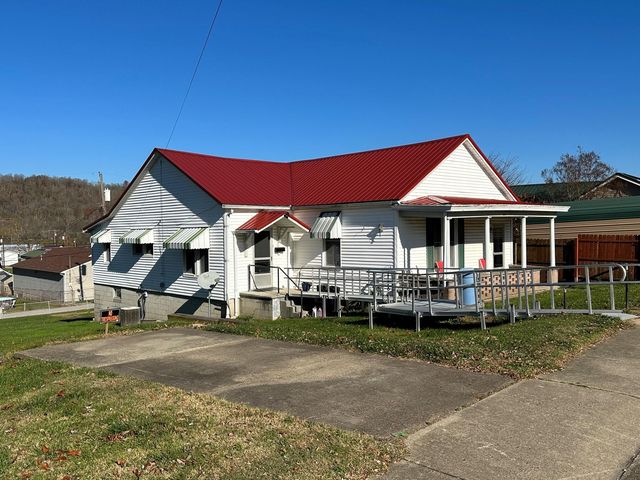 1413 Forest Ave, Maysville, KY 41056