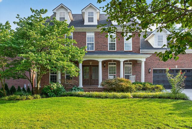 3761 Hemingway Ln, Lexington, KY 40513