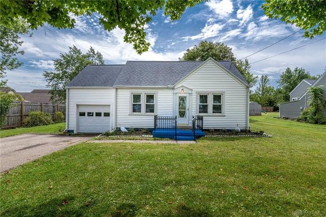 3407 Kemp Rd, Dayton, OH 45431