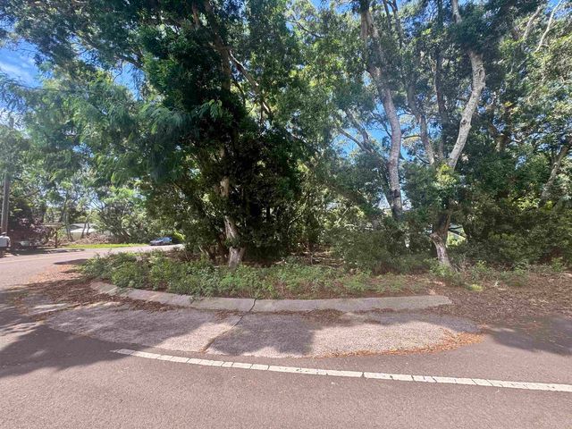 2084 Akeu Way, Kualapuu, HI 96757