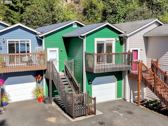 1362 Olney Ave, Astoria, OR 97103