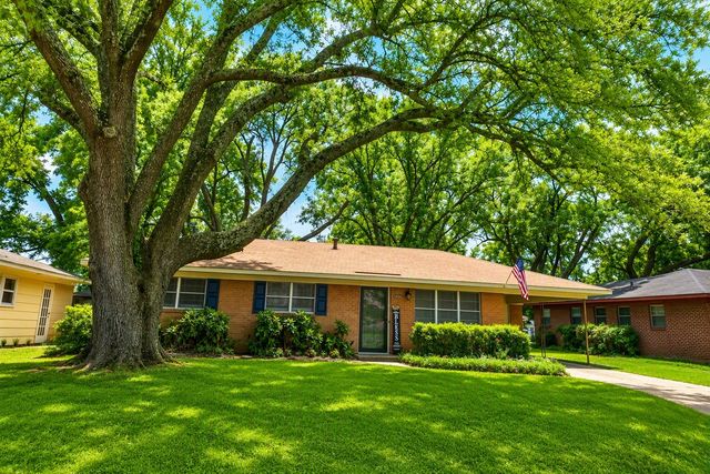 1826 Bonn St, Bossier City, LA 71112