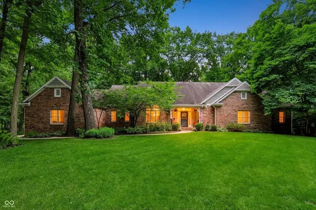 11845 Deer Walk Dr, Cicero, IN 46034