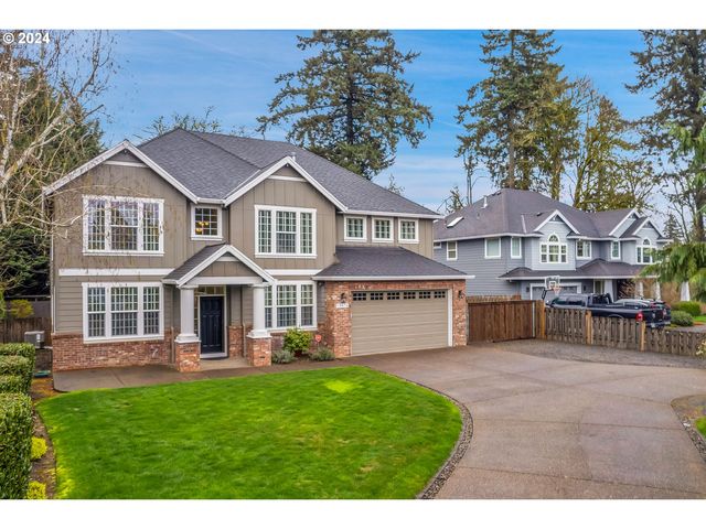 19476 Orchard Grove Dr, Oregon City, OR 97045