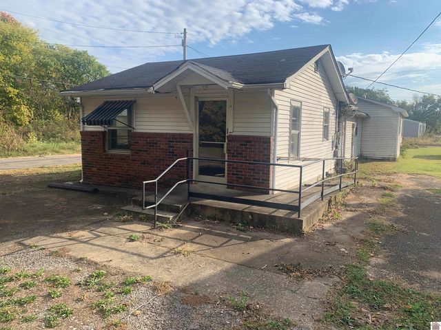 58 2nd St, Almo, KY 42020