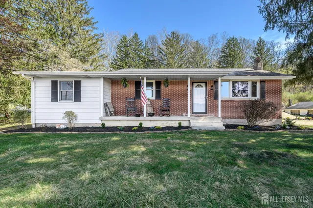 166 Mount Joy Rd, Milford, NJ 08848