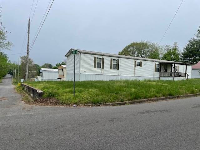 307 Cherry St, Marion, KY 42064
