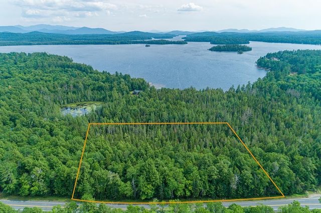 Lands End Rd, Saranac Lake, NY 12983