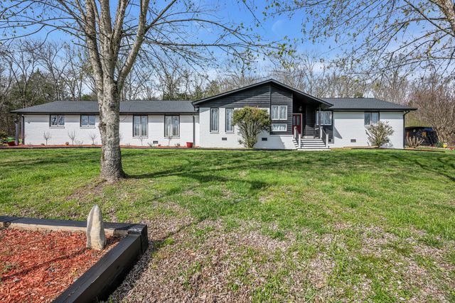 166 Smithland Rd, Kelso, TN 37348
