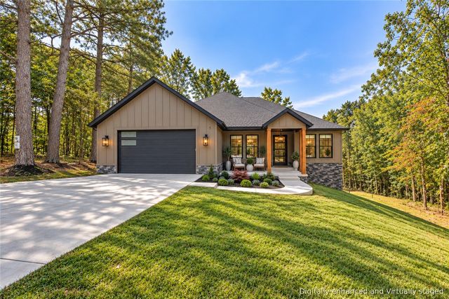 5 Nairn Ln, Bella Vista, AR 72715