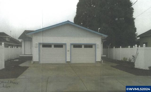 1809-1811 17th St NW, Albany, OR 97321