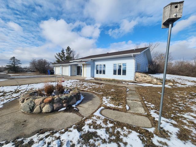 20257 County Highway 21, Detroit Lakes, MN 56501