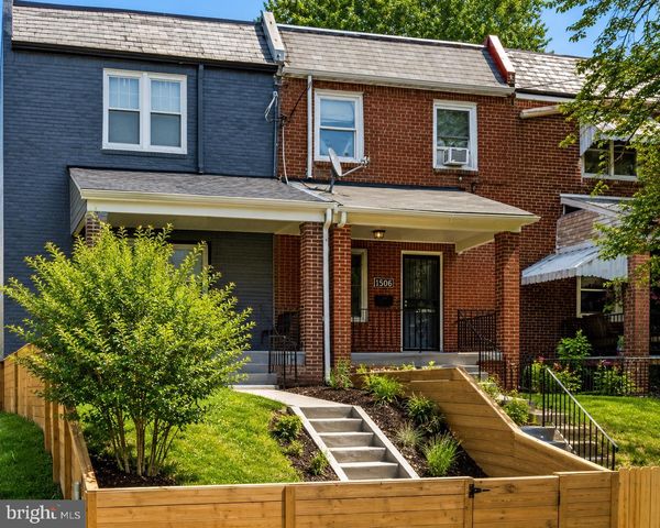 1506 16th St SE, Washington, DC 20020