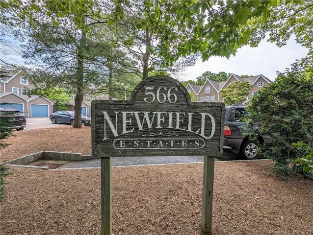 566 Newfield Ave  #15, Stamford, CT 06905