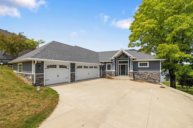 275 Lane 205 Jimmerson Lk, Angola, IN 46703