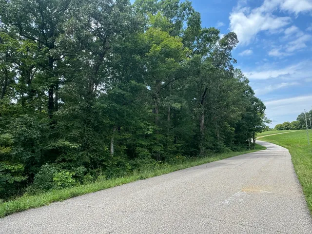 Opera Rd, Branchville, IN 47514