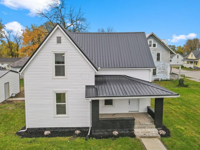 5 Water St, Mount Sterling, OH 43143