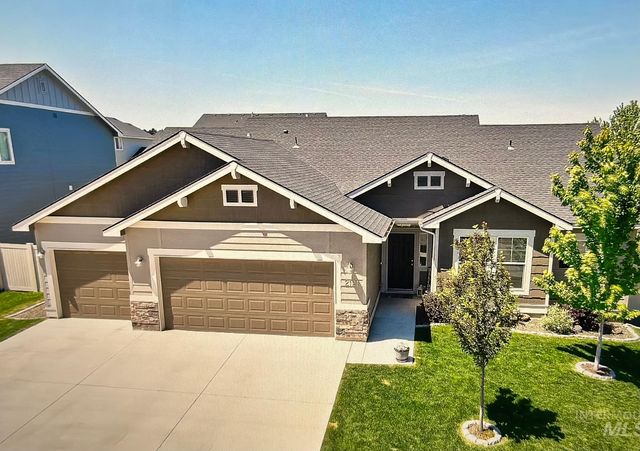2121 S  Woodhouse Ave, Meridian, ID 83642