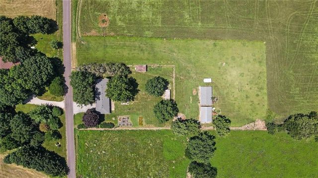 11633 SE Obrian Rd, Easton, MO 64443