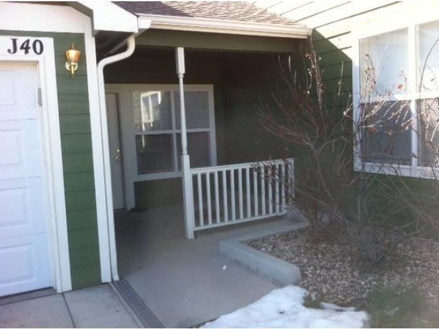 802 Waterglen Dr #J40, Fort Collins, CO 80525