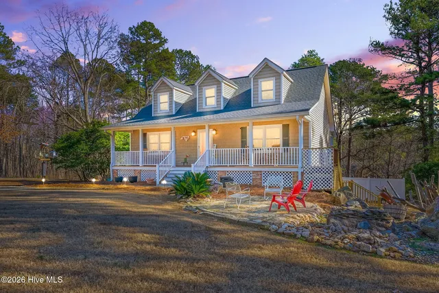 206 Fox Hollow Drive, Clayton, NC 27527