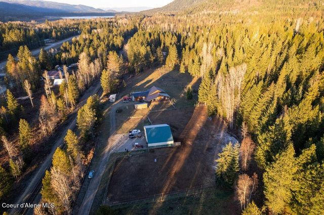 300 DANCING RD, SANDPOINT, ID 83864