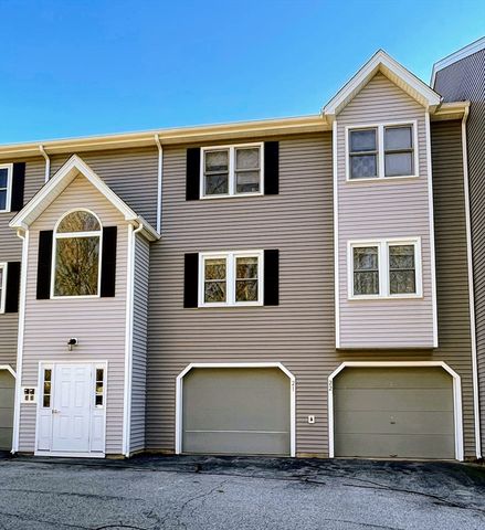 124 Tennis Plaza Rd #22, Dracut, MA 01826